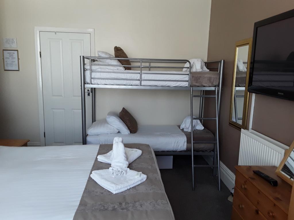 Lyndawn Hotel Μπλάκπουλ Εξωτερικό φωτογραφία