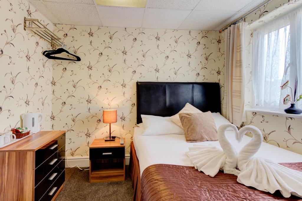 Lyndawn Hotel Μπλάκπουλ Εξωτερικό φωτογραφία