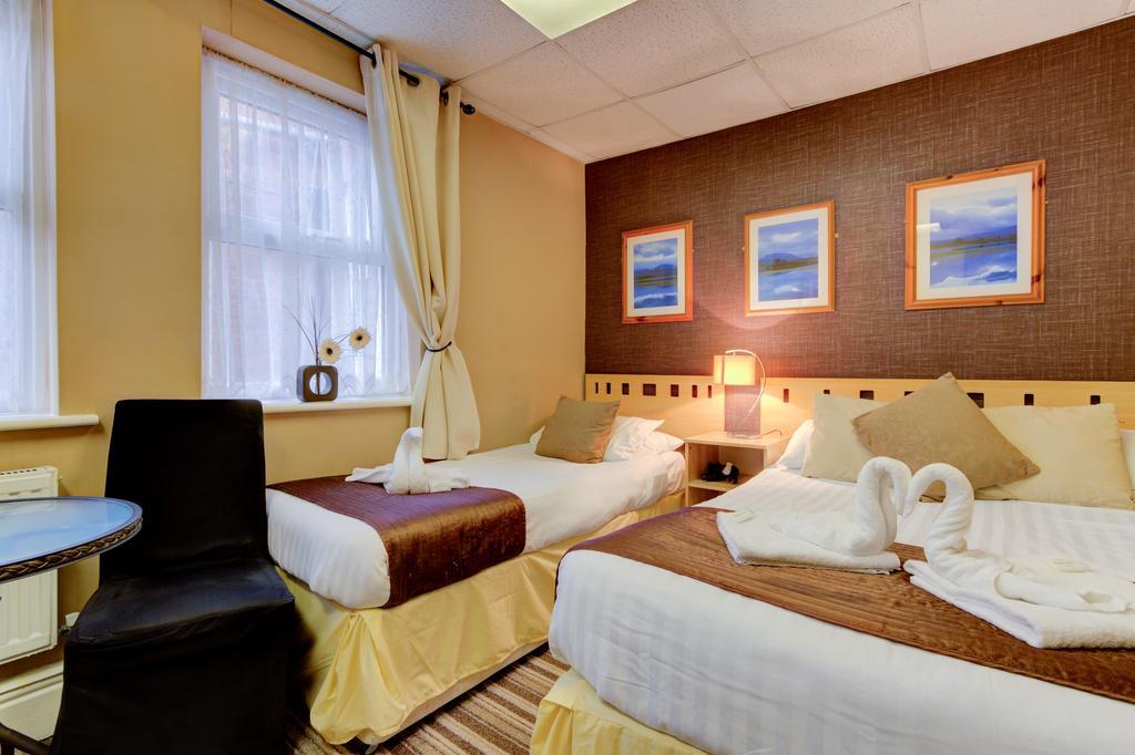 Lyndawn Hotel Μπλάκπουλ Εξωτερικό φωτογραφία